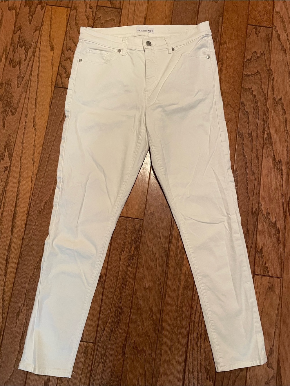 LOFT "The Skinny" White Denim Jeans | Size 6 / 28